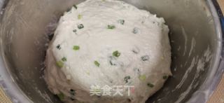 葱花饼的做法步骤：4