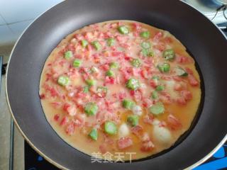 番茄秋葵煎蛋三明治的做法步骤：7