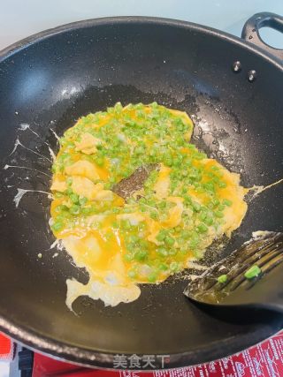 豇豆炒蛋的做法步骤：3
