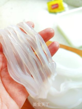 豌豆凉粉条的做法步骤：11