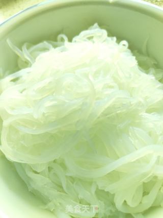 豌豆凉粉条的做法步骤：12