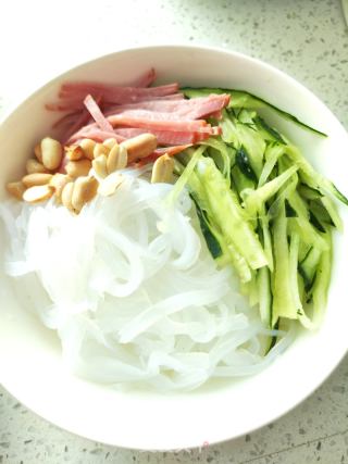 豌豆凉粉条的做法步骤：13