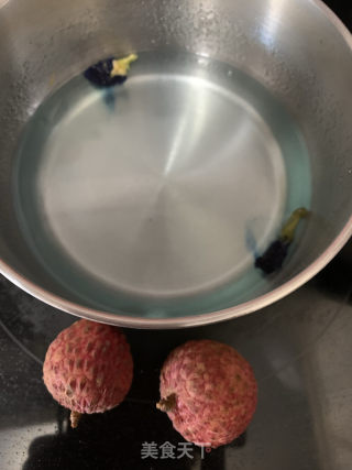 茘枝琉璃果凍的做法步骤：1