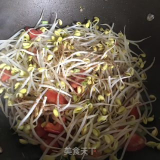家常炒豆芽的做法步骤：5
