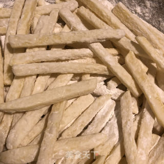 薯条的做法步骤：4