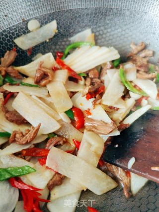 地瓜炒肉片的做法步骤：9