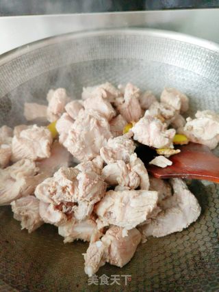 家常红烧排骨的做法步骤：7