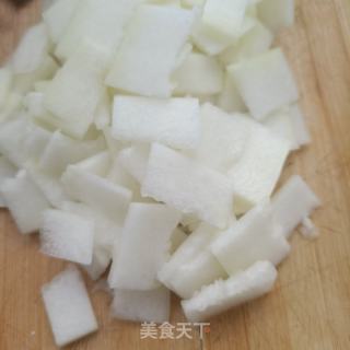 泥鳅冬瓜汤的做法步骤：2