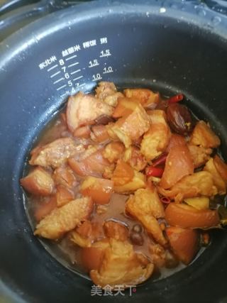 五花肉烧腐竹的做法步骤：11