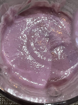 芋泥奶茶的做法步骤：1