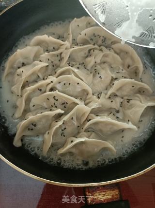 煎饺的做法步骤：7