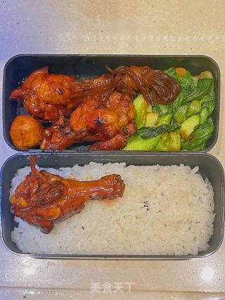 花费6????上班快手便当丨红烧翅根和清炒小油菜的做法