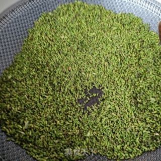 炒槐米茶的做法步骤：8