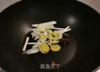 蔓越莓干烧鸡翅的做法步骤：3