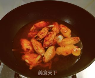 蔓越莓干烧鸡翅的做法步骤：8