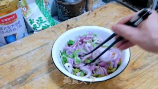 凉拌洋葱的做法步骤：4