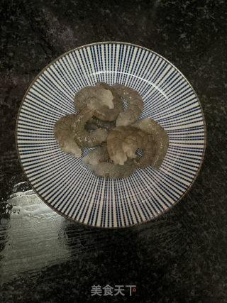 虾仁菜脯炒饭的做法步骤：1