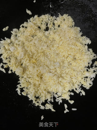 虾仁菜脯炒饭的做法步骤：4