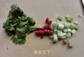 煎蛋青菜煮方便面的做法步骤：2