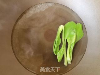 煎蛋青菜煮方便面的做法步骤：5