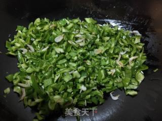 虾皮炒辣椒末的做法步骤：5