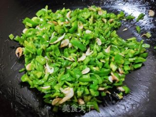 虾皮炒辣椒末的做法步骤：8