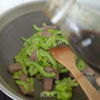 驴肉炒苦瓜的做法步骤：10