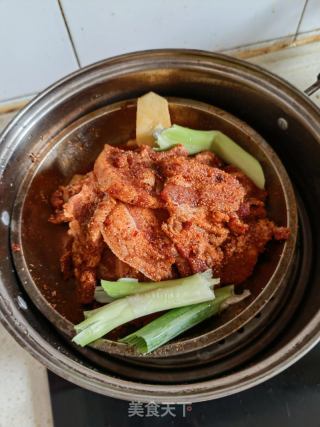粉蒸五花肉的做法步骤：8