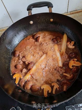 蔬菜烧牛肉的做法步骤：7