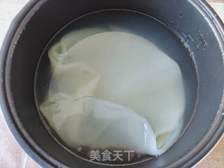 家常拌豌豆凉皮的做法步骤：2