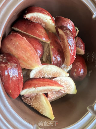 无花果排骨汤的做法步骤：2