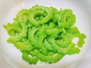 凉拌苦瓜的做法