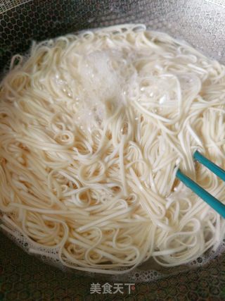 青椒肉丝面的做法步骤：13