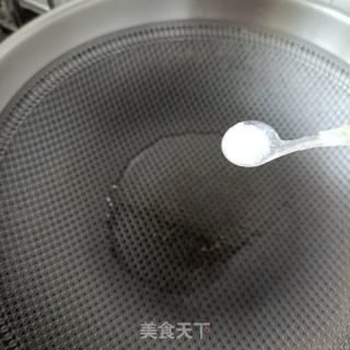 驴肉炒韭菜苔的做法步骤：5