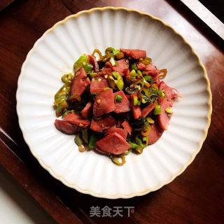 青椒炒牛肉火腿的做法步骤：8