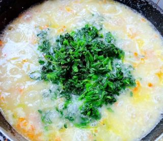 午餐肉小白菜苗胡萝卜疙瘩汤的做法步骤：10