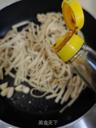洋葱炒千张的做法步骤：5