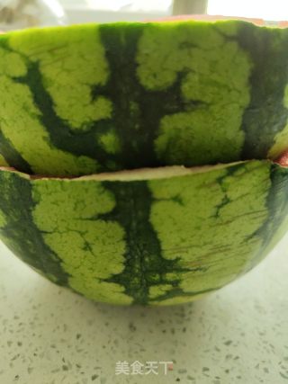 凉拌西瓜皮的做法步骤：1