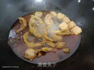 鸭脚田螺煲的做法步骤：11