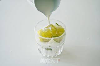 黄瓜柠檬冻撞奶的做法步骤：6