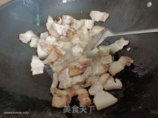 五花肉炒四季豆的做法步骤：3