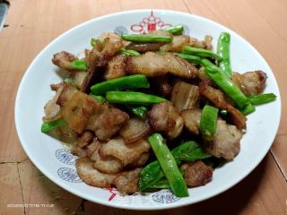 五花肉炒四季豆的做法步骤：6