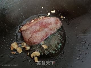 香煎牛排的做法步骤：6