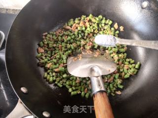 外婆菜炒长豆角的做法步骤：10