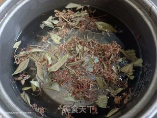 金银花绿豆水的做法步骤：2