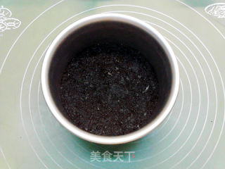 奥利奥可可慕斯蛋糕的做法步骤：4