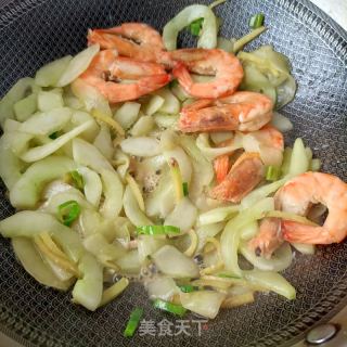 老黄瓜炒明虾的做法步骤：15