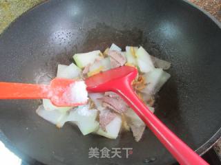 榨菜丝牛肉炒冬瓜的做法步骤：8