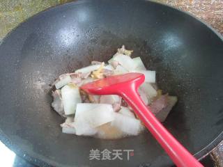 榨菜丝牛肉炒冬瓜的做法步骤：9
