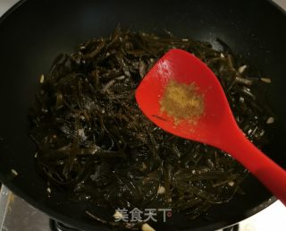 蒜香海带的做法步骤：9